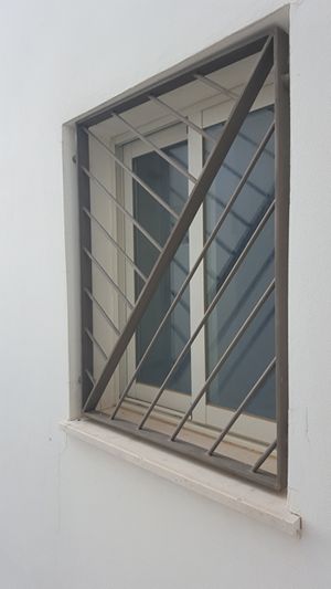 15+ mẫu song cửa sổ bằng gỗ, inox đẹp cho cửa nhà bạn
